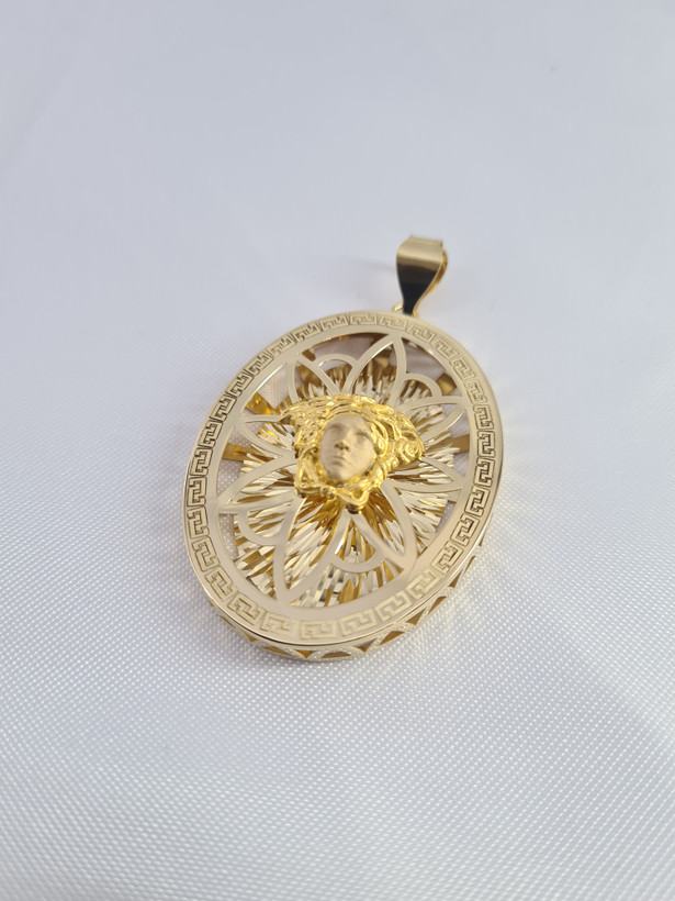 مدال طلای ورساچه ستاره طرح شماره یک