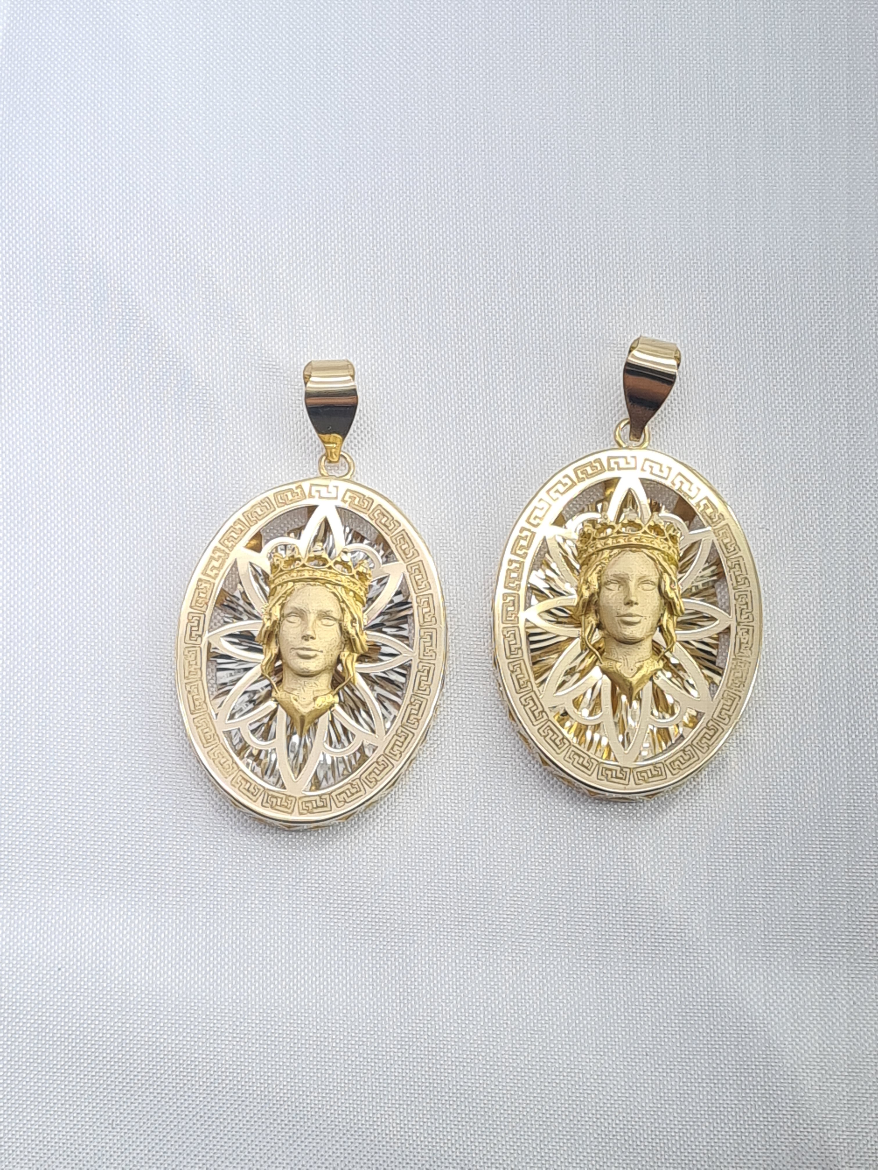 مدال طلای ورساچه ستاره طرح شماره نه